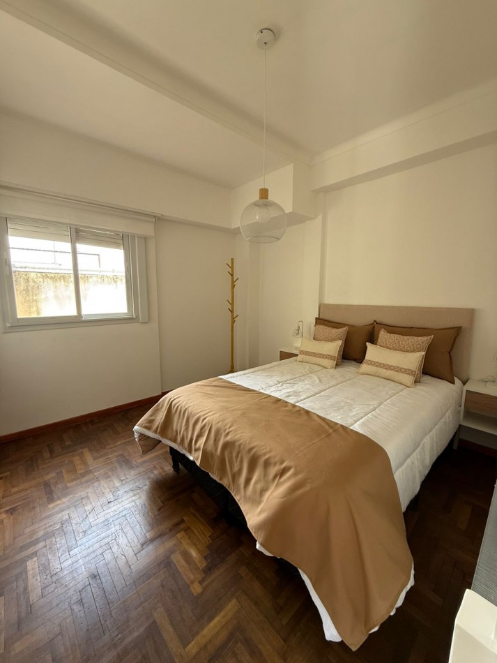 3 Amb. con balcon terraza- Amoblado y Reciclado- MDP