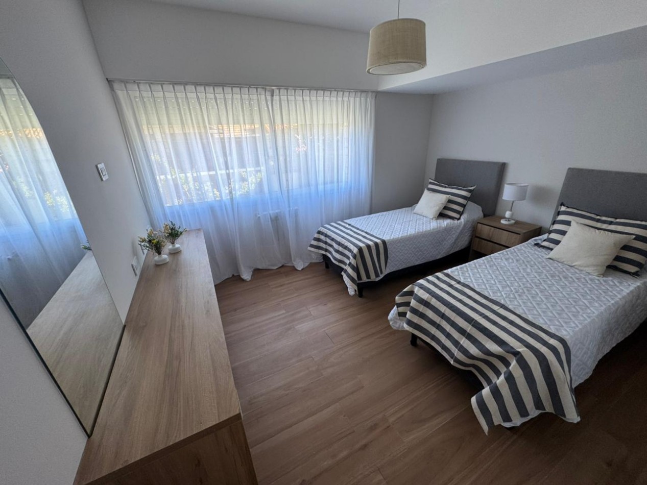 chalet en Ph al frente - 5 amb.-Reciclado- MDP