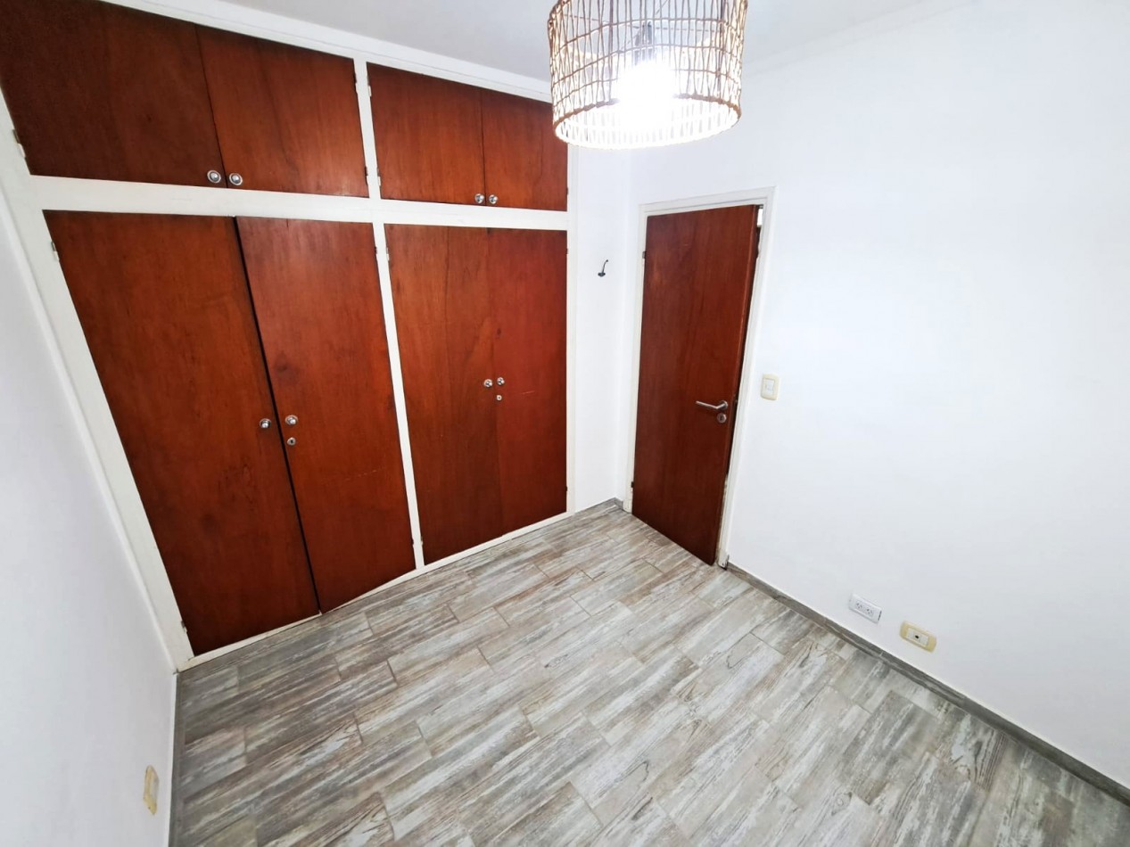 3 Amb. frente con balcon - reciclado- centro-plaza Mitre