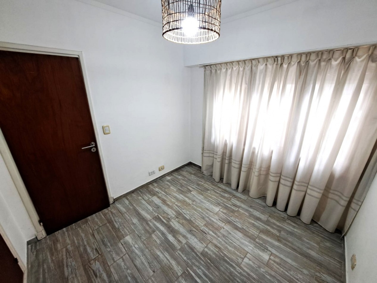 3 Amb. frente con balcon - reciclado- centro-plaza Mitre