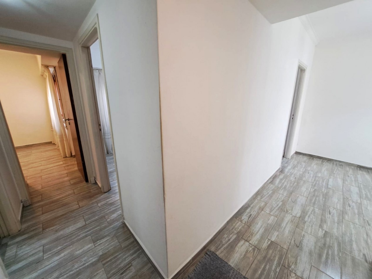 3 Amb. frente con balcon - reciclado- centro-plaza Mitre