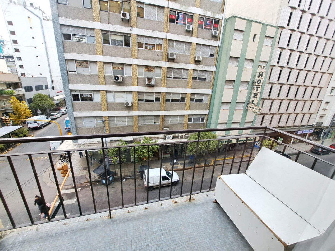 ALQ. 24- 1 Amb frente con Balcon- centro MDP