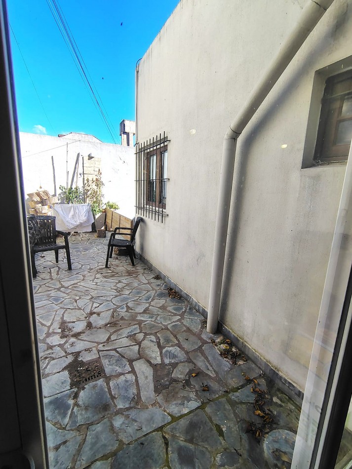 Casa 3 amb - dep -patio- Garage- Chauvin
