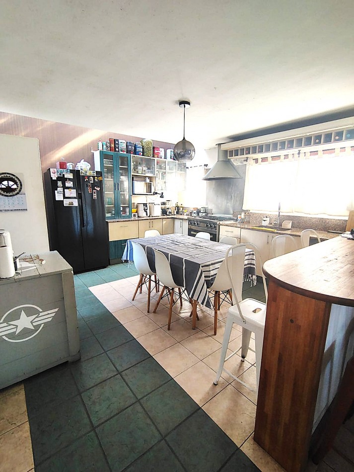 Casa 3 amb - dep -patio- Garage- Chauvin