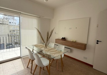 3 Amb. con balcon terraza- Amoblado y Reciclado- MDP